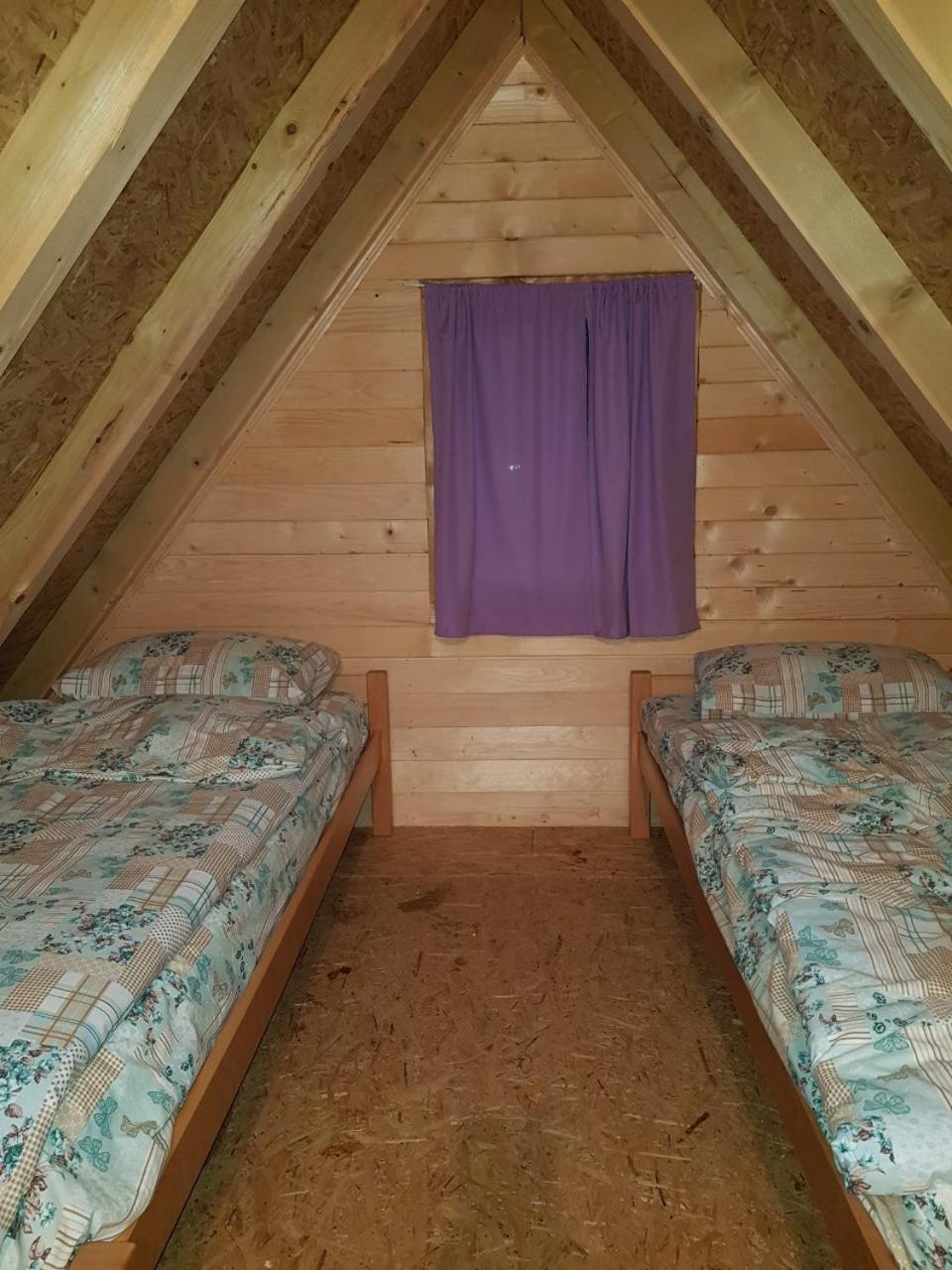 Camp Sutjeska Hotel Tjentiste Bagian luar foto