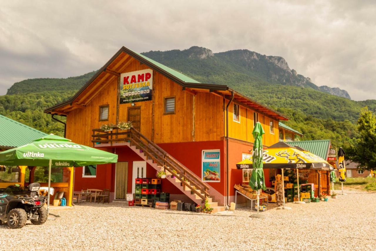 Camp Sutjeska Hotel Tjentiste Bagian luar foto